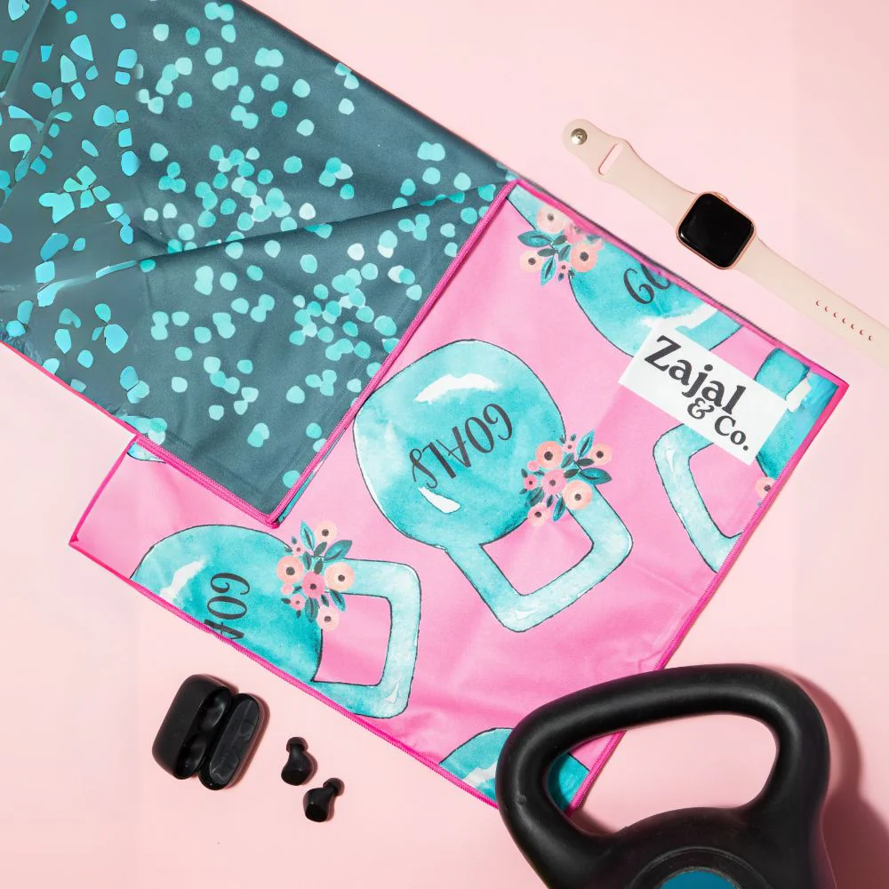 Hooded Gym Towel - Image 19