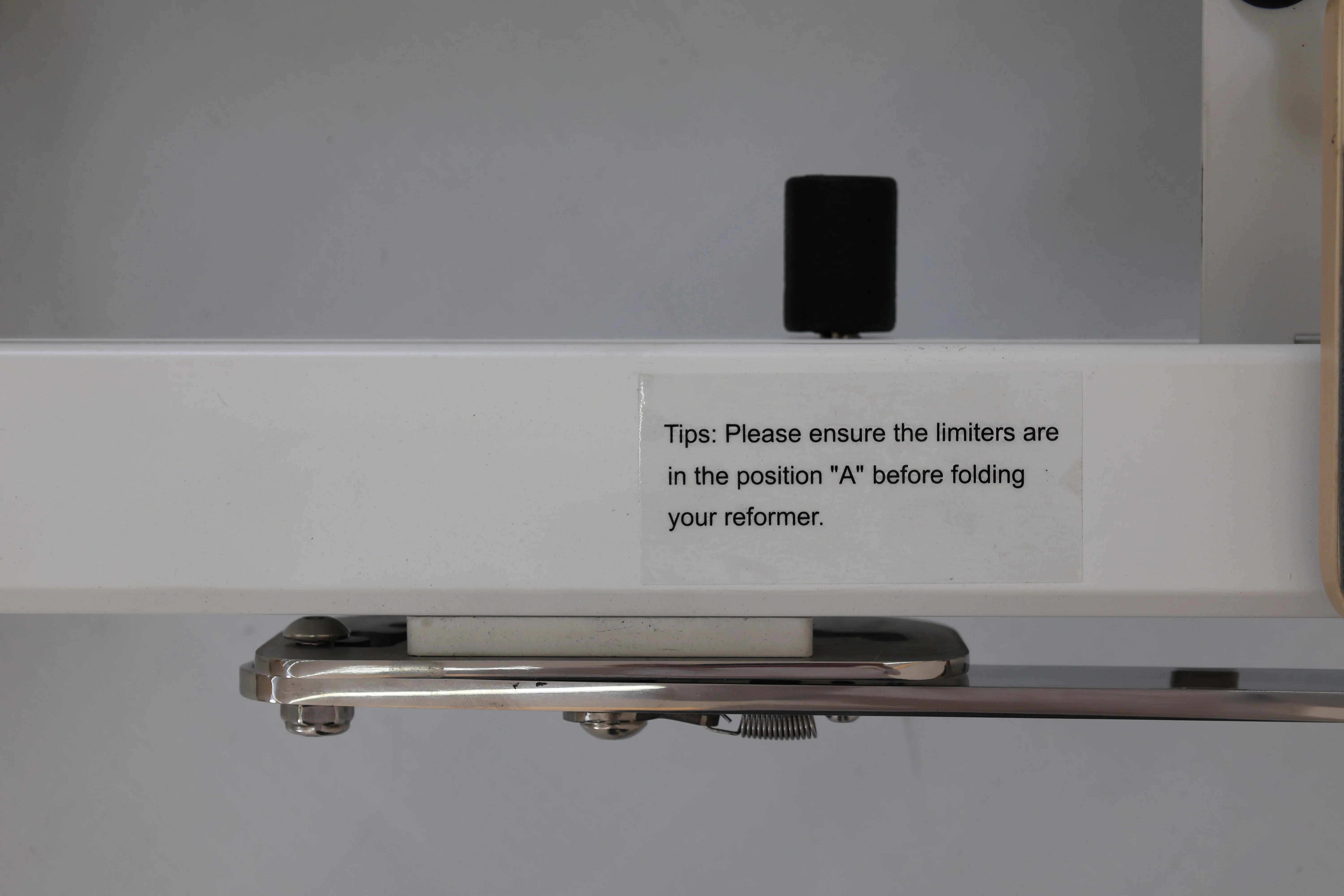 Hue Foldable Pilates Reformer - Amber - Image 30