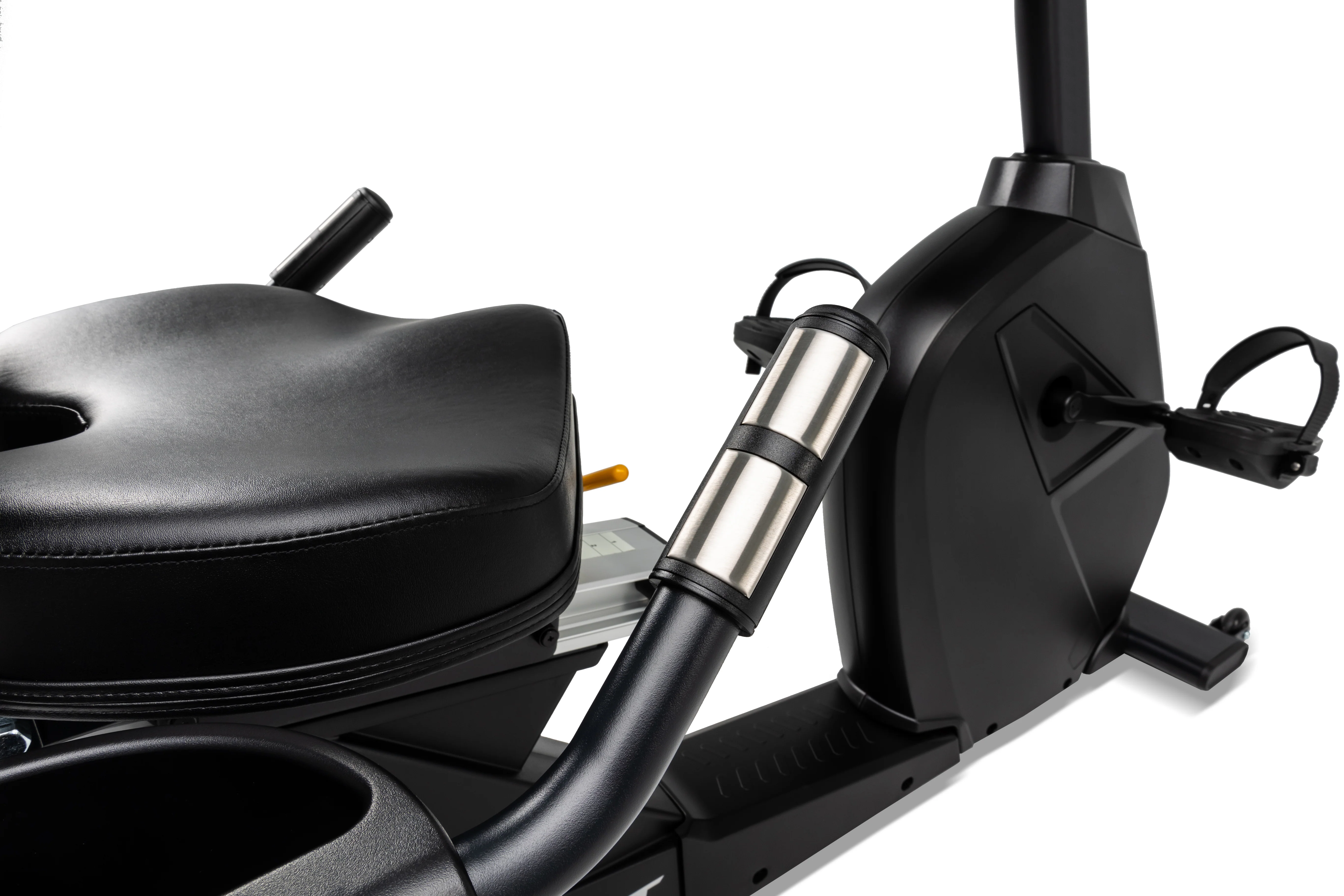 Spirit Commercial CR800ENT+ Recumbent Bike - Image 9