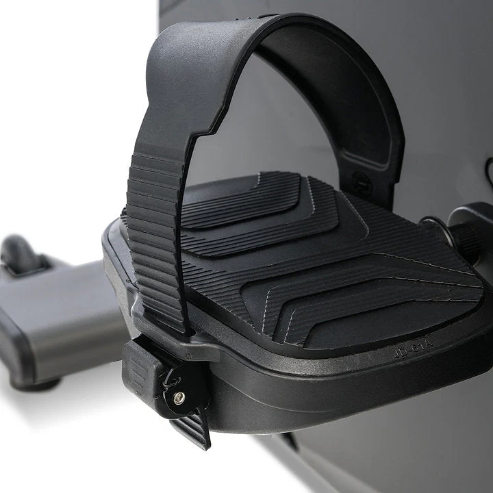 Spirit Fitness CU800+ Upright Bike - Image 5